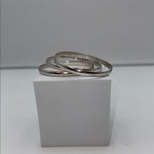 Elegant Silver Bangles Set of three 925 from Mexico